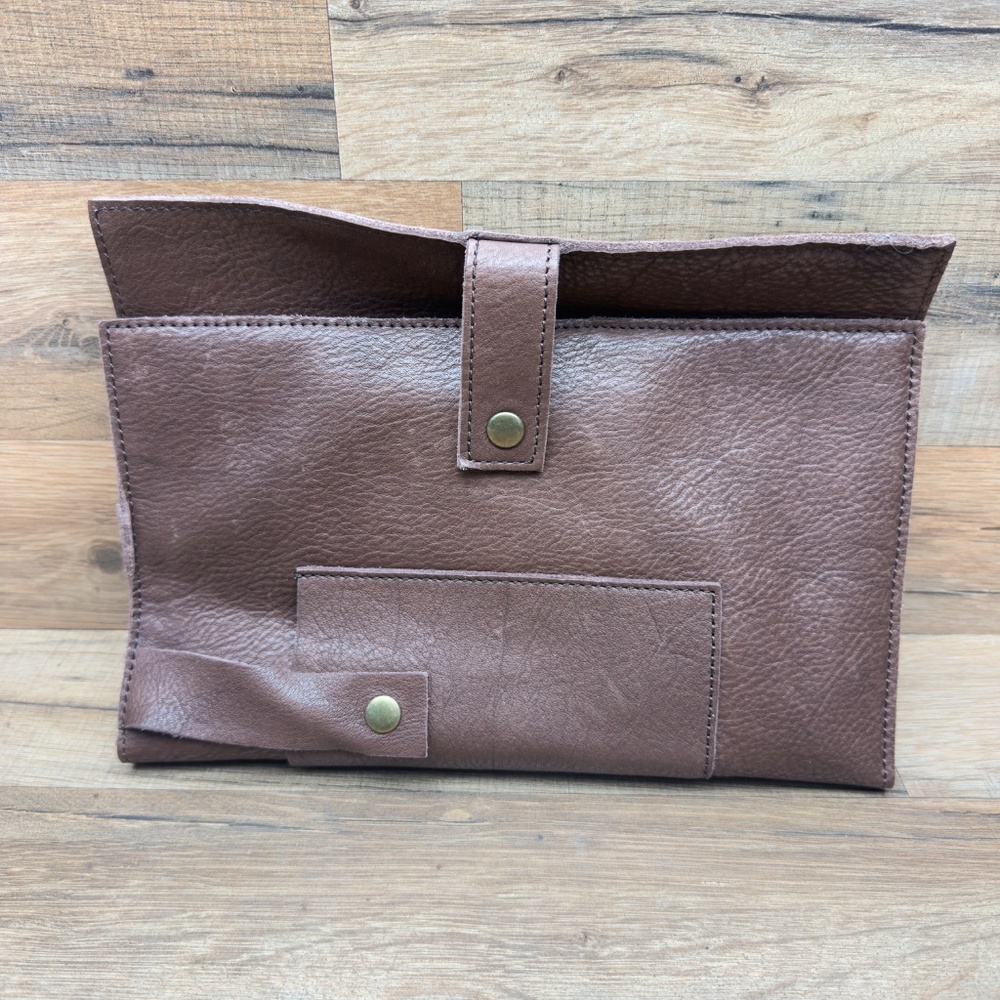 Wilson leather Brown Leather Clutch - Picture 3 of 7